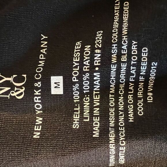 😊3/$30 NY&C sheer ruffle tank top, aqua & black Size M NWT 🏷 - Picture 8 of 8